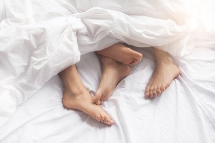 La sex coach recomienda a las parejas “jugar con los sentidos y descubrir un nuevo mapa erótico y sensual” y no exigirse tanto con lo que respecta la erección del pene (Getty Images)