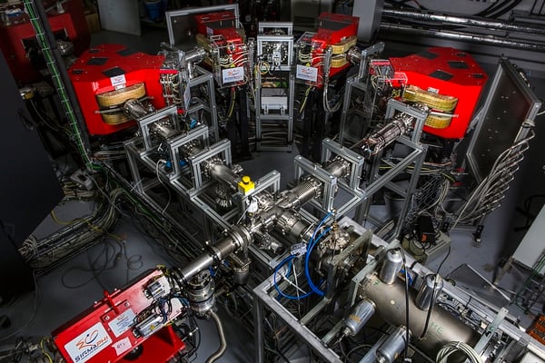 El New AGLAE, el acelerador de partículas que puede “desmembrar” una obra en segundos