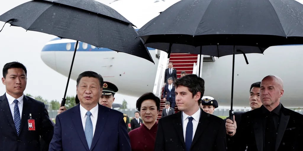 Antony Blinken aterrizó en Shanghái para comenzar su visita oficial a China