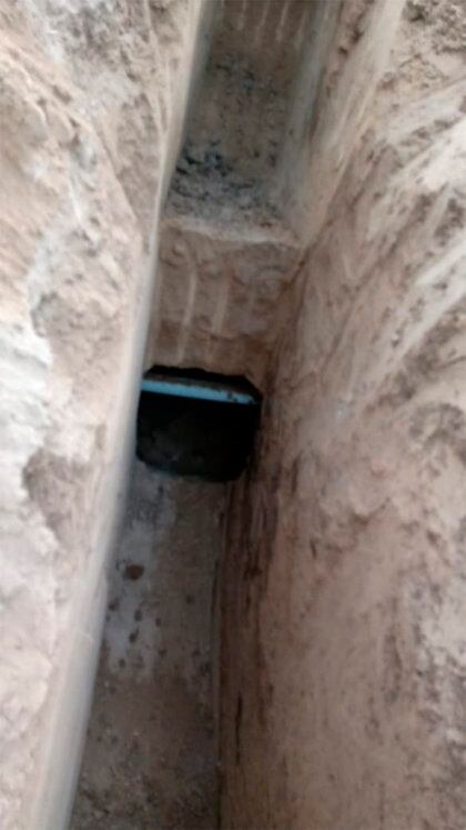 El túnel conducía poliductos de Pemex, según versiones de la prensa local (Foto: Twitter@loba_indomable)