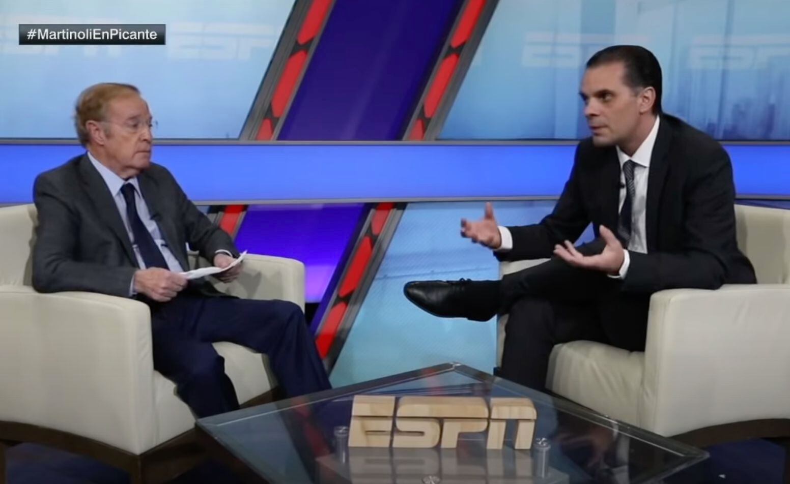 何塞·拉蒙·费尔南德斯与克里斯蒂安·马蒂诺利在 ESPN 上（照片：YouTube/ESPN Deportes）