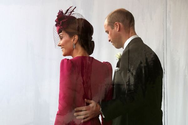 Los duques de Cambridge en la boda de la princesa Eugenie (Gareth Fuller/Pool via REUTERS)
