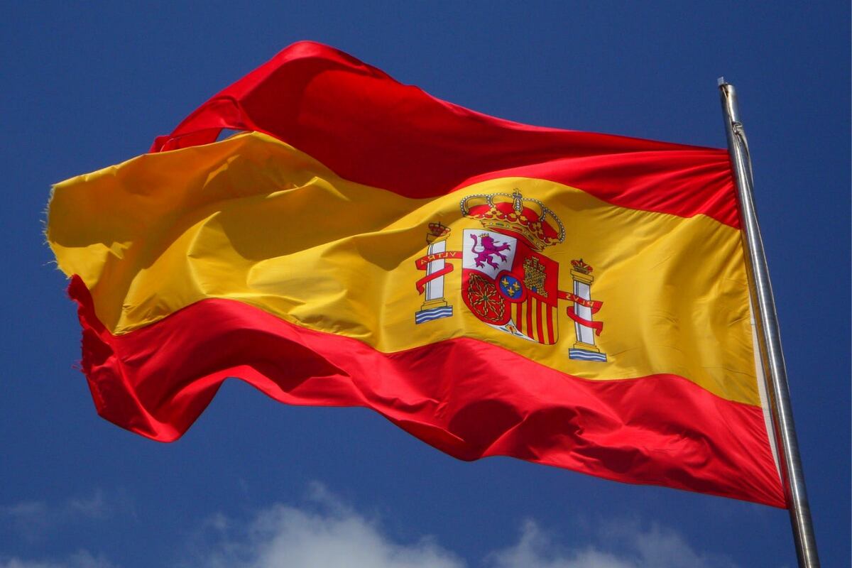 Migrar a España: ¿Quiénes pueden pedir la nacionalidad y qué requisitos deben cumplir?