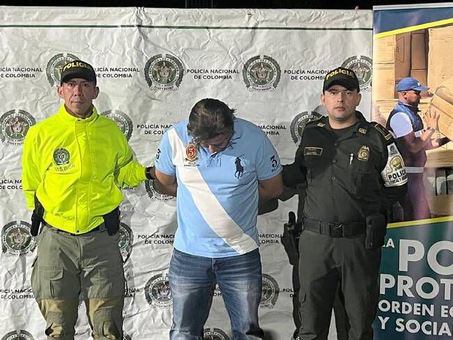 De empleado bancario a traficante de armas: capturaron en Medellín colombiano pedido en extradición. (Foto: Policía Fiscal y Aduanera)