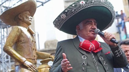 Vicente Fernández se retiró de los escenarios en 2016, pero con la aclaración de que seguiría produciendo música (Foto: Cuartoscuro)