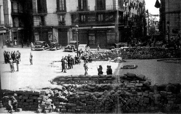 La Rambla de Barcelona en las Jornadas de Mayo de 1937
