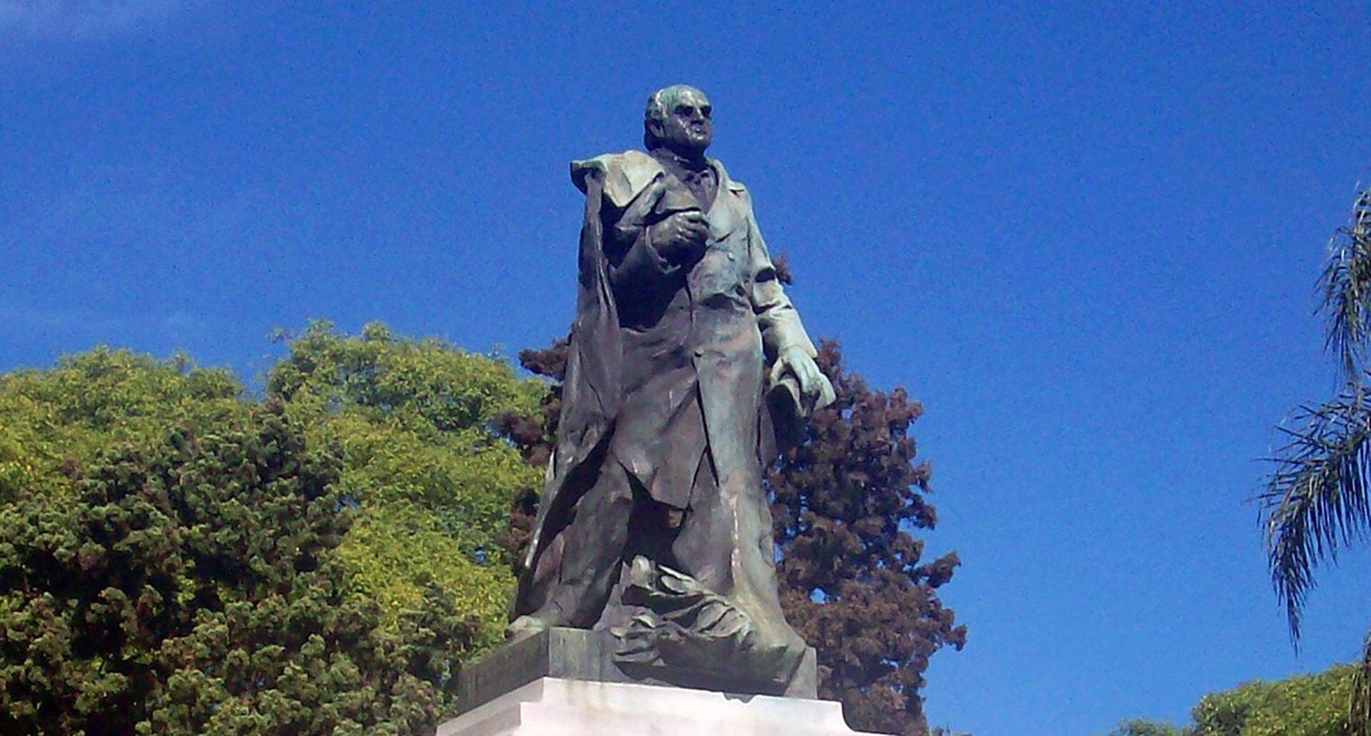 El polémico monumento a Sarmiento de Rodin inaugurado en 1900