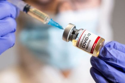 "El  99% de la gente se quiere vacunar”, dijo Gollán