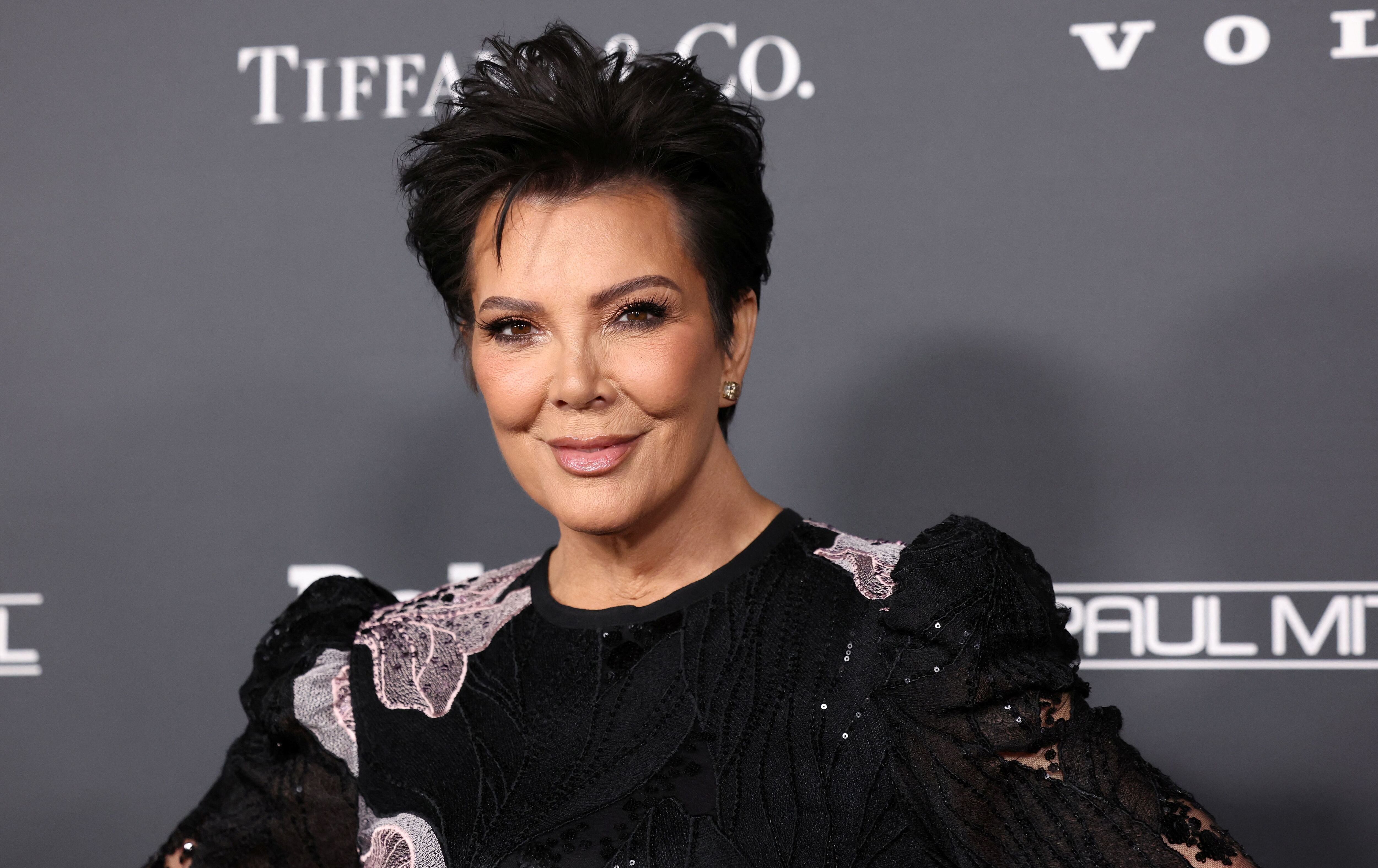 Rumores sugerían una relación amorosa entre Kris Jenner y O.J. Simpson, además de especulaciones sobre la paternidad de Khloé Kardashian. (Créditos: REUTERS/Mario Anzuoni)