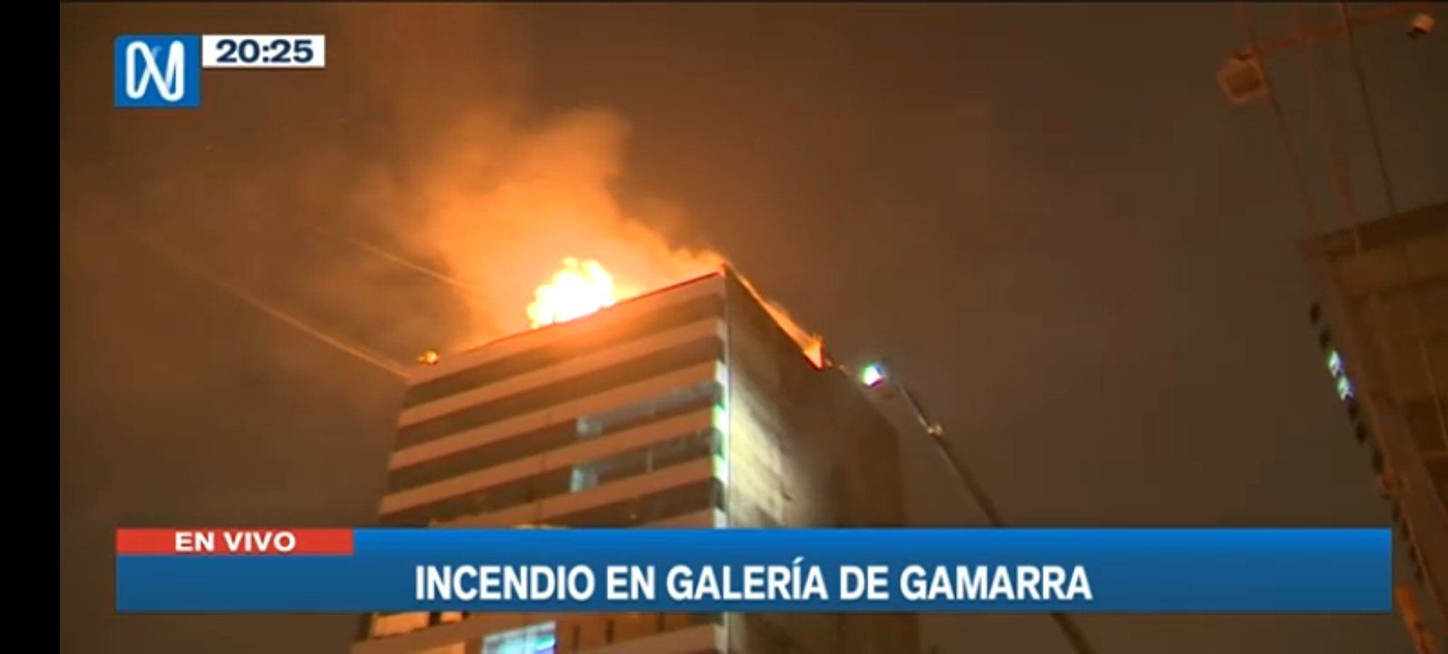 Incendio en centro comercial de Gamarra de La Victoria, hoy 31 diciembre.