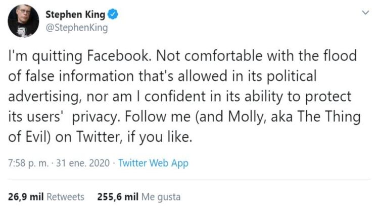 Stephen King cerró su cuenta de Facebook al considerar que fomenta la desinformación entre sus usuarios (Foto: Twitter/ @StephenKing)