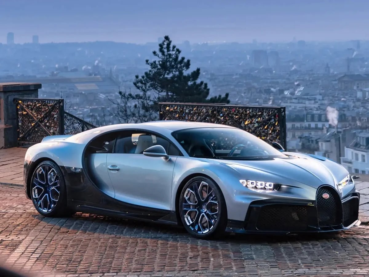 El último Bugatti Chiron de la historia fue vendido en una cifra récord -  Infobae