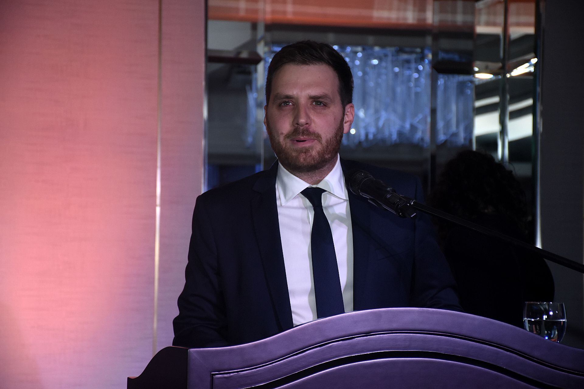 Welcome to Gideon Sa'ar/ Hotel Emperador 3