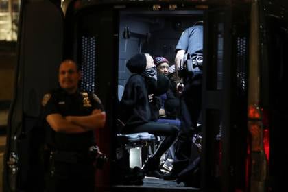 Varias personas fueron arrestadas en Nueva York. REUTERS/Jeenah Moon