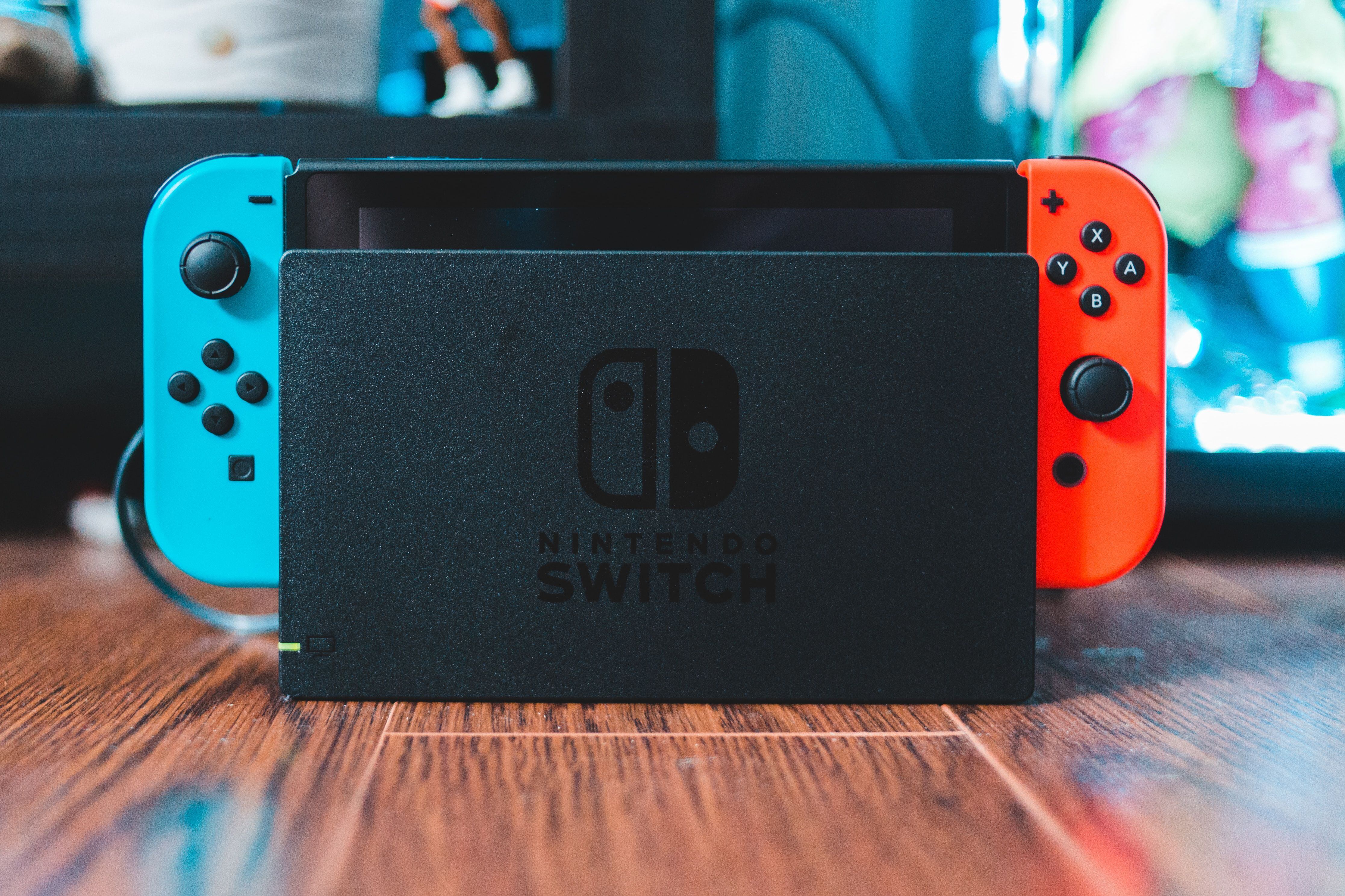 PlayStation, Xbox y Nintendo ofrecen diferentes opciones que se adaptan para cada tipo de jugador. (Unsplash)