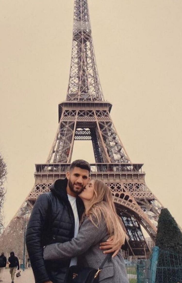 Micaela Tinelli y Lisandro López juntos en la Torre Eiffel