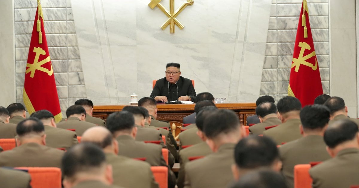 Kim Jong-un ordenó fusilar a quatro personas tra traficas pelikulas y música de Korea del Sur