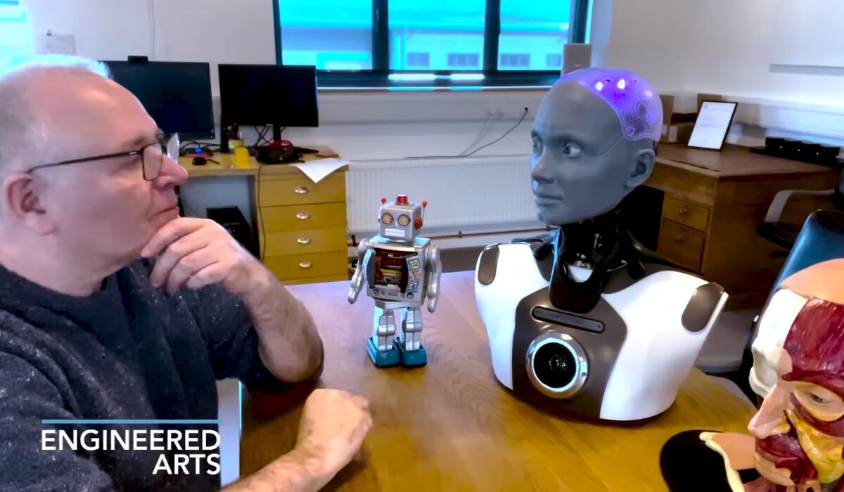 Ameca es un robot que usa IA para reconocer y procesar voz humana. (Engineered Arts)