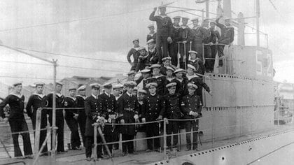 En setiembre de 1933 arriban a Mar del Plata los primeros 3 submarinos especialmente construidos para la Armada
