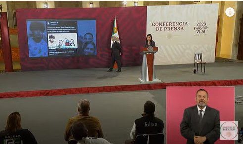 Elizabeth García Vilchis presentó un video en el que uno de los jóvenes desmiente su desaparición. (Presidencia)