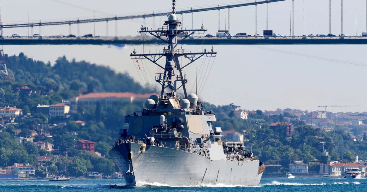 Gli Stati Uniti hanno confermato nuovi attacchi missilistici e droni contro navi militari e petroliere nel Mar Rosso