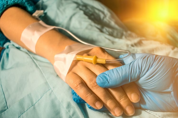 El tratamiento quirúrgico curativo de los cánceres tiene por objetivo extirpar el tumor maligno y sus ganglios regionales (Shutterstock)