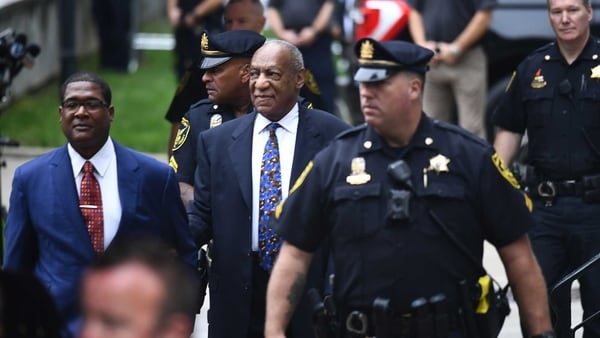 Bill Cosby fue sentenciado de 3 a 10 años en prisión (AFP)