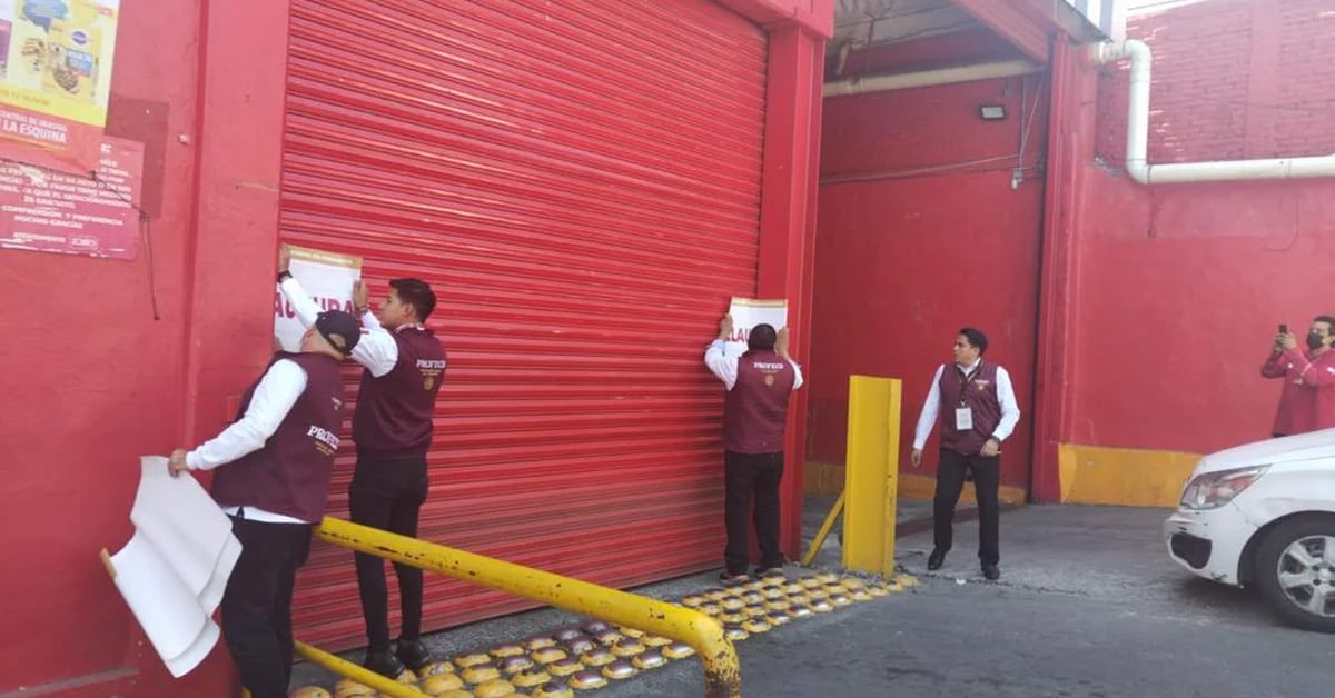 Profeco closed and fined a million pesos self-service store for checking goods and tickets