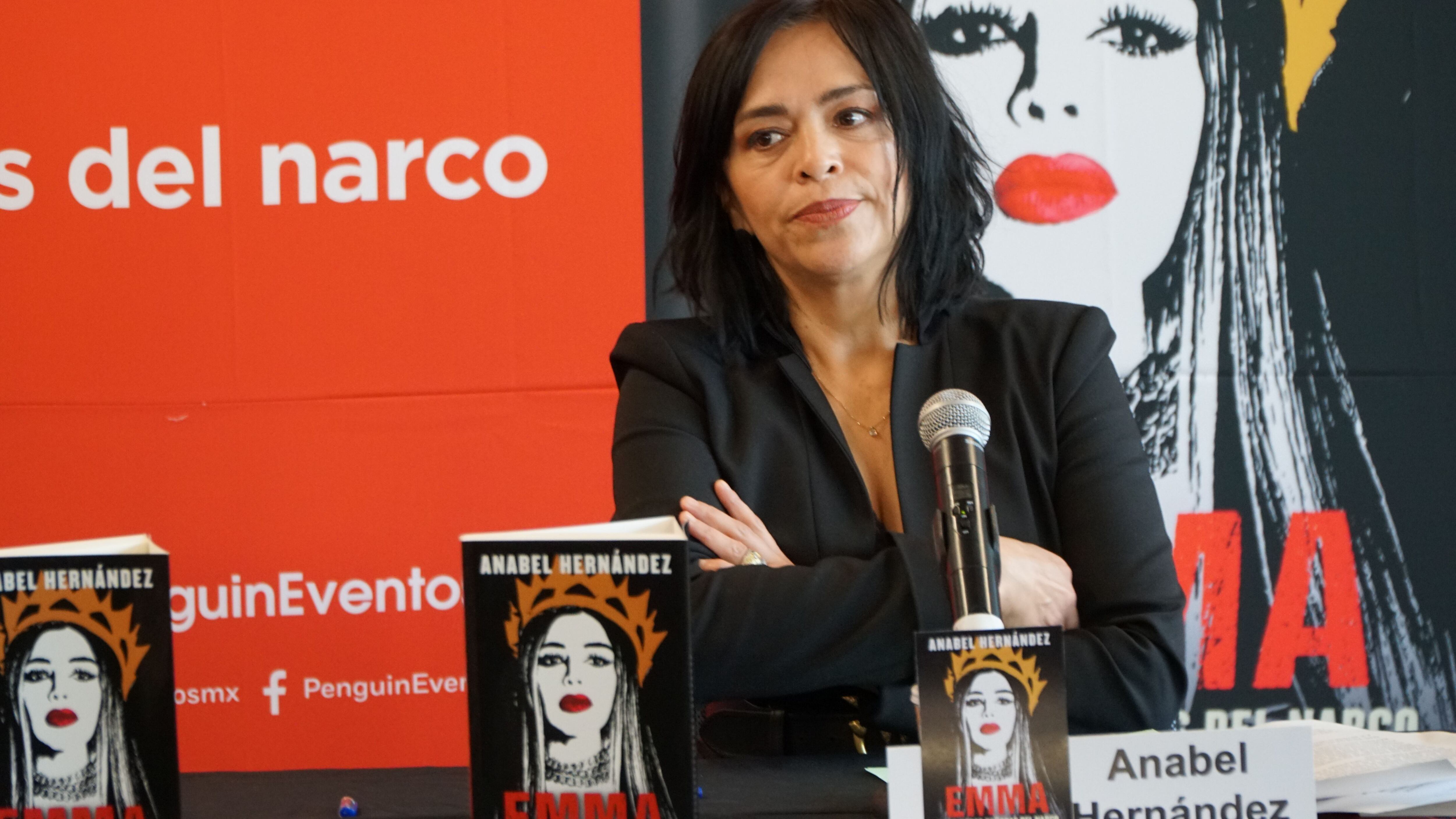 Anabel Hernández en conferencia de prensa