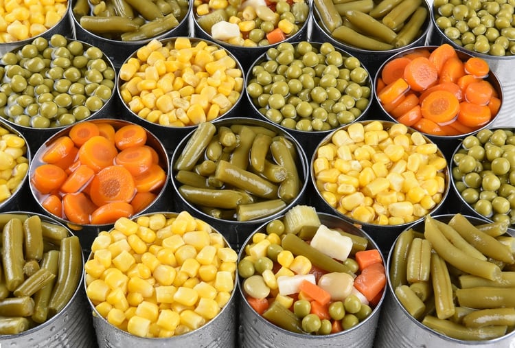 Los alimentos procesados se elaboran al agregar grasas, aceites, azúcares, sal y otros ingredientes culinarios a los alimentos mínimamente procesados (Shutterstock)