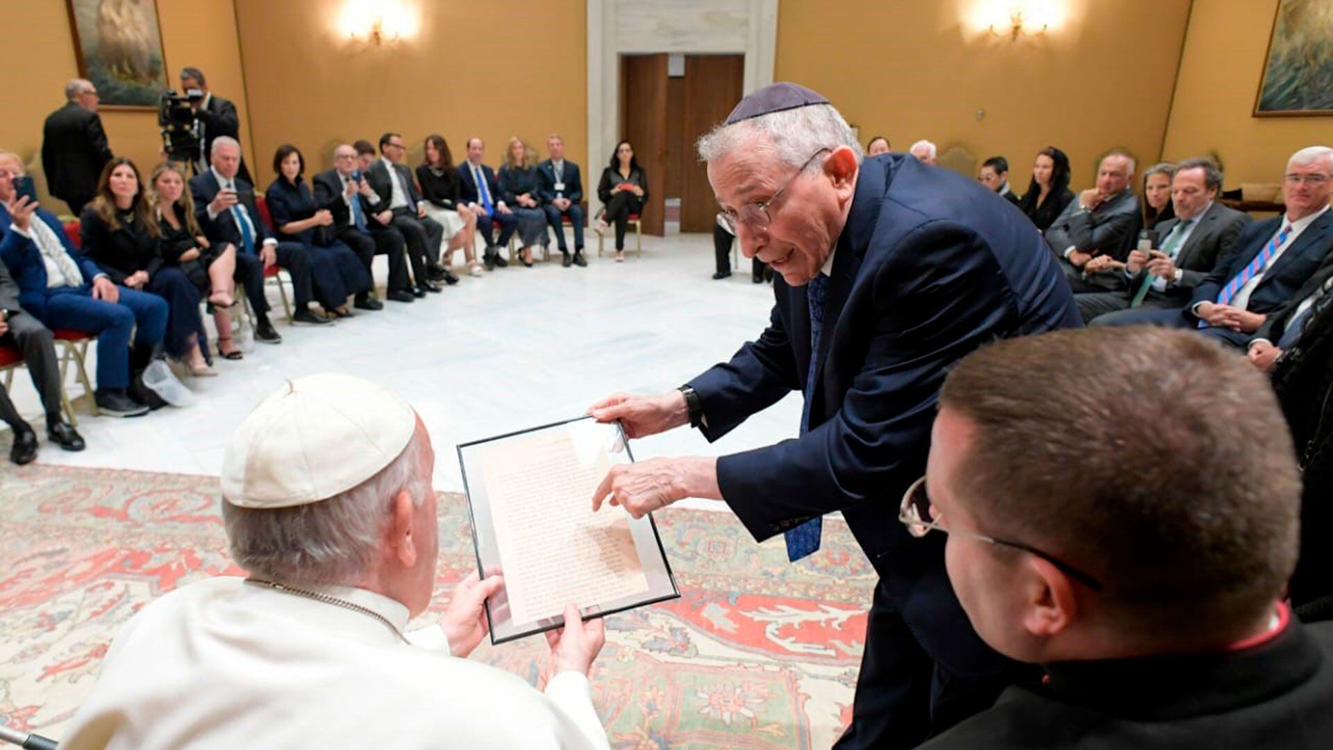 Papa con el Centro Simon Wiesenthal