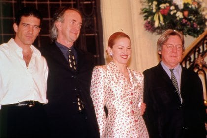 Junto a Antonio Banderas, Jonathan Pryce (Perón en la película) y Alan Parker, el director