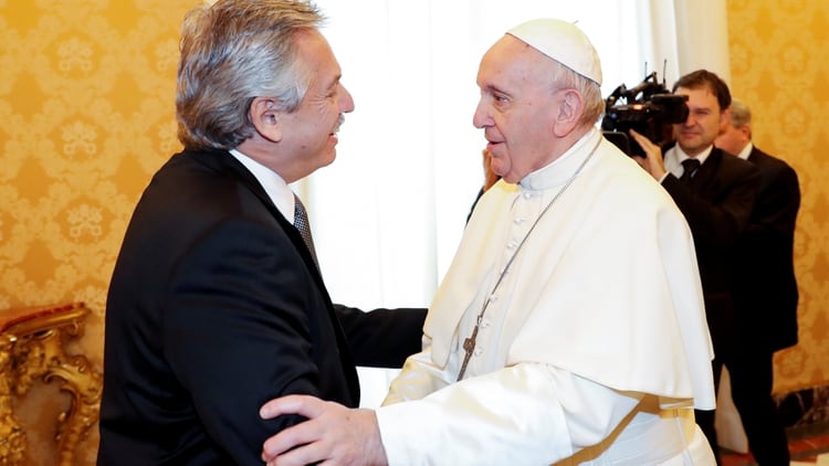 El Presidente visitó al papa Francisco en el Vaticano 
