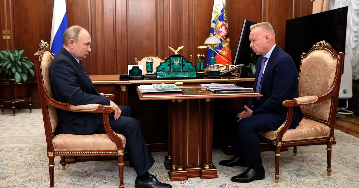 I segreti della pericolosa associazione tra Mazepín e Vladimir Putin che tiene con il fiato sospeso la Formula 1