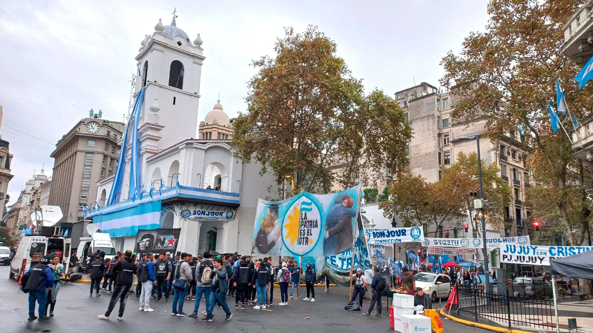 Previa-Acto-Cristina-Kirchner-Plaza-de-Mayo-25 de Mayo