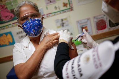 La recuperación en el sector, como en el resto de la vida mexicana, dependerá de la velocidad de la campaña de vacunación contra el COVID-19 (Foto: José Luis González/ Reuters)