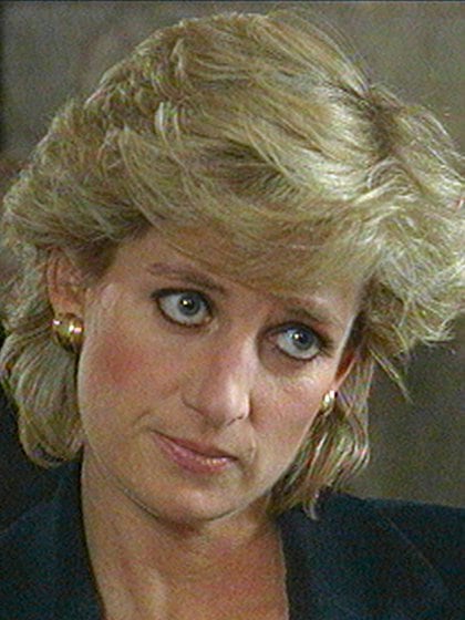 Lady Di durante la entrevista con el programa Panorama de la BBC, en 1995 (AP)