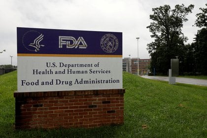 La Administración de Alimentos y Drogas (FDA) de EEUU. REUTERS/Andrew Kelly/File Photo