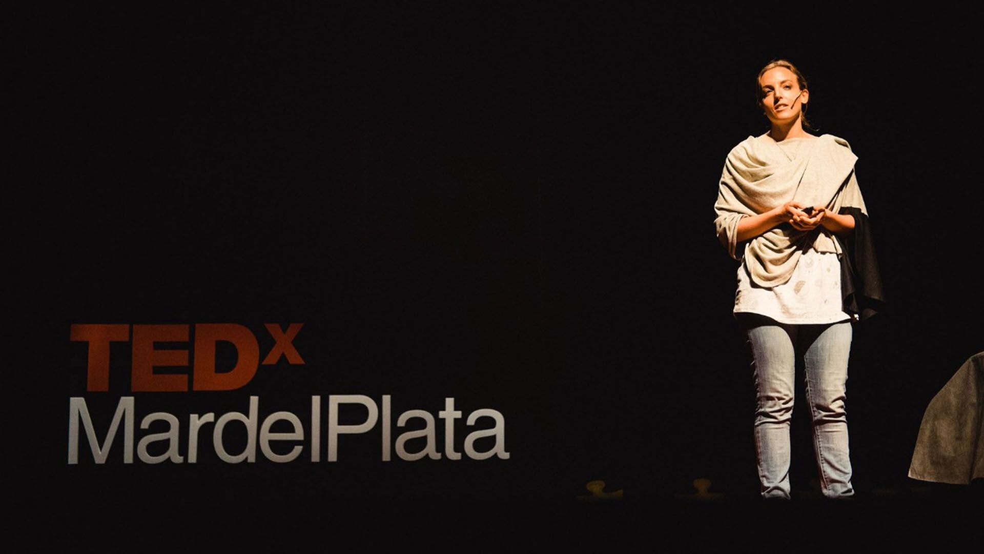 “Nuestra basura: el camino a un consumo responsable” es el título de la charla TED que Edelmira Altube dio a fines del año pasado
