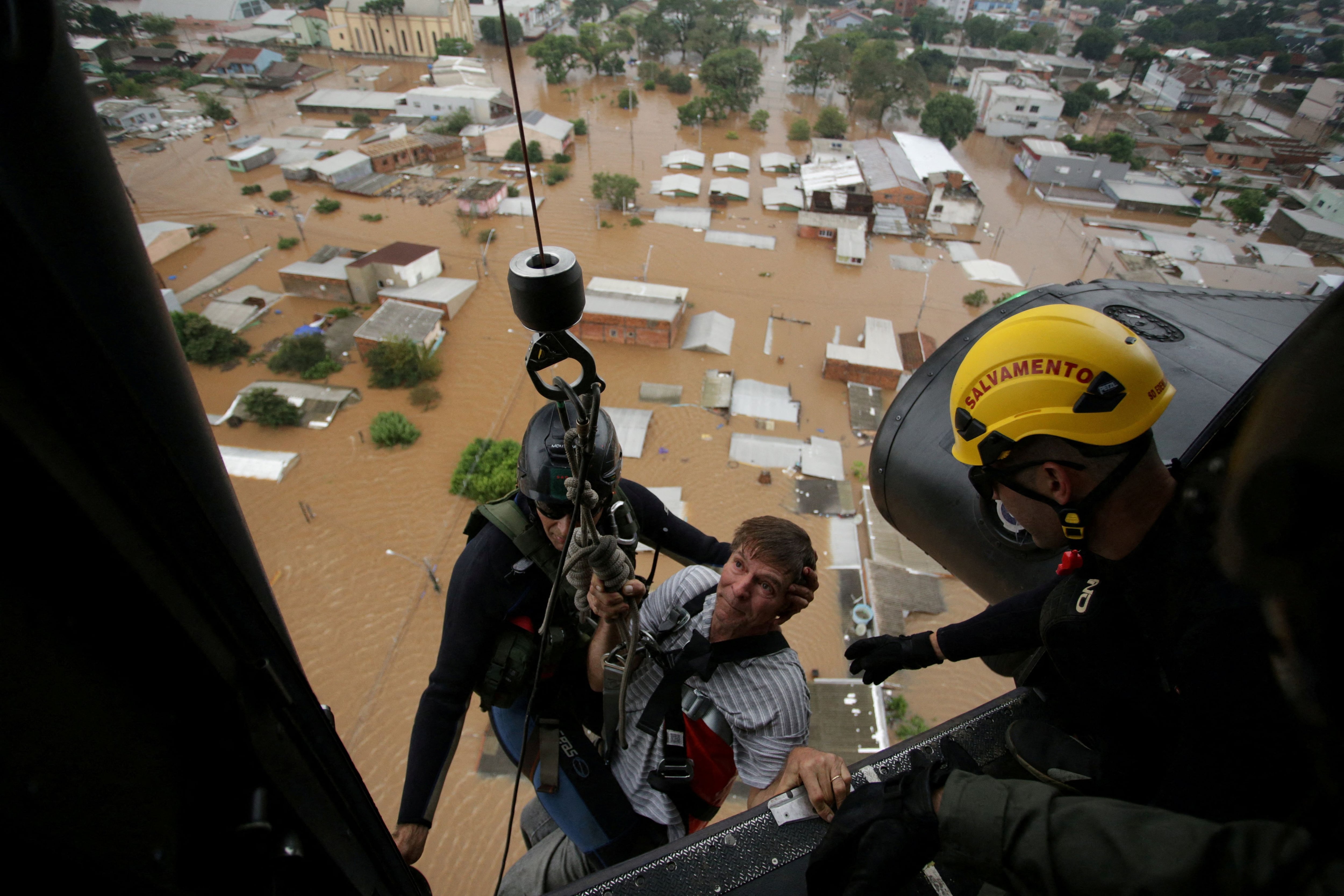 Emergencia en Brasil: más 70.000 personas evacuadas y medio millón de afectados por los temporales al sur del país