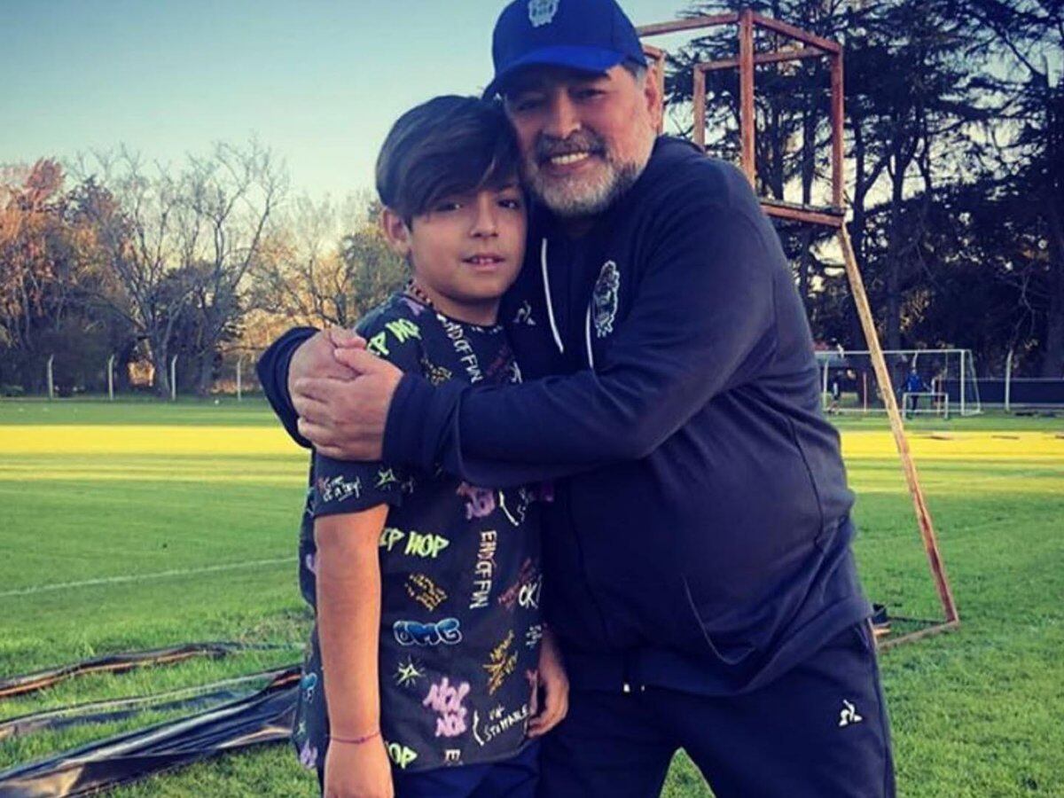 Argentina Quien Es Quien En La Familia De Diego Maradona