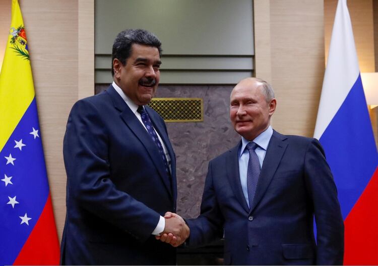 Nicolás Maduro y Vladimir Putin (Rueters)
