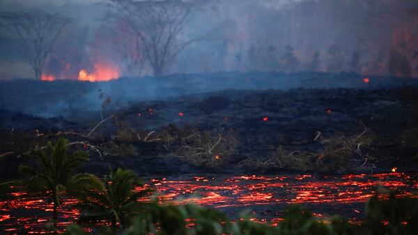 Las erupciones se suceden desde hace tres semanas (Reuters)