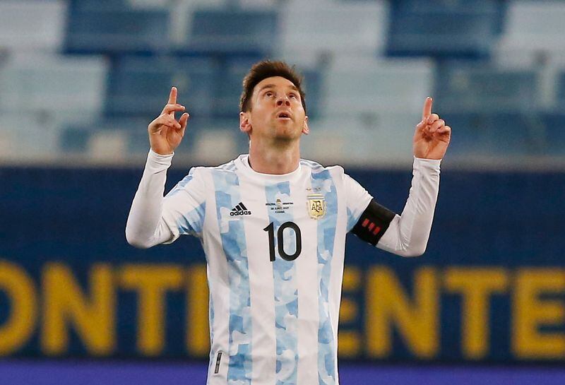 Lionel Messi tuvo una destacada actuación ante Bolivia (REUTERS/Rodolfo Buhrer)