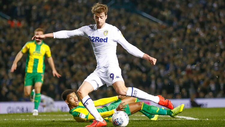 El Leeds United jugará el repechaje por el tercer ascenso que otorga la segunda visión del fútbol inglés (@LUFC)