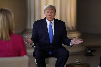 Bajo el lema “Estados Unidos unido: volviendo a trabajar”, Donald Trump contestó preguntas de sus seguidores en un evento televisado por Foz News (Reuters)