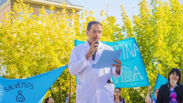 Leandro Rodríguez Lastra fue fuertemente apoyado por organizaciones en contra del aborto