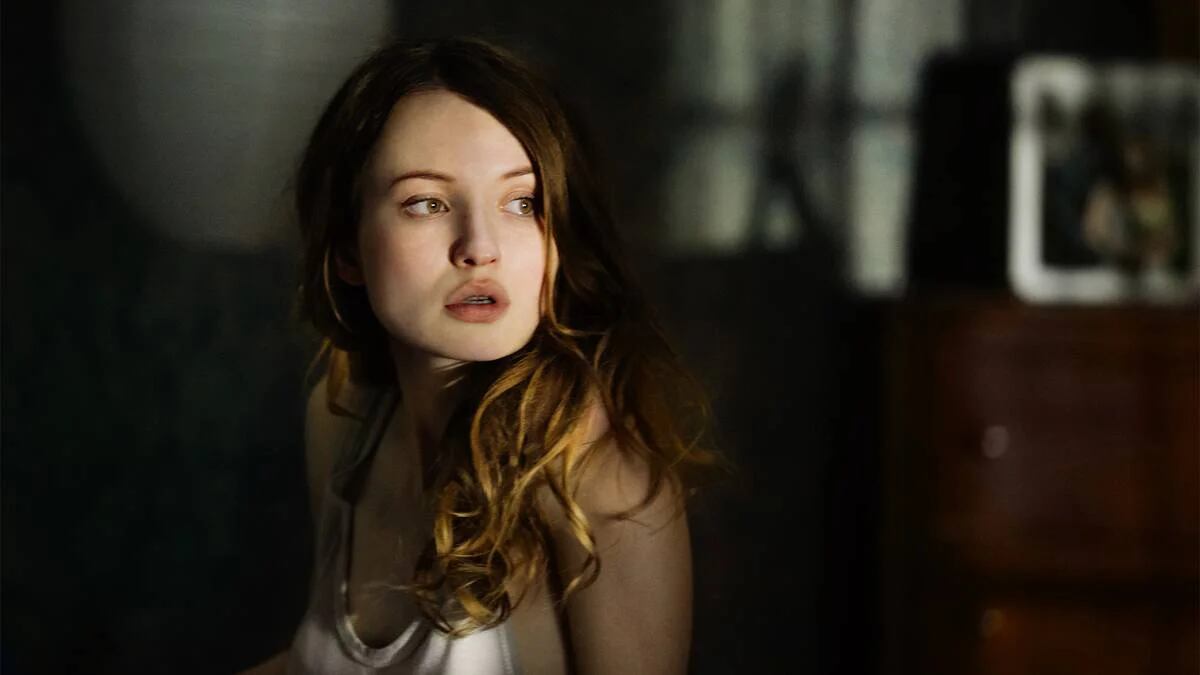 Emily Browning hizo su debut en el cine americano con la película de horror “Ghost Ship”.