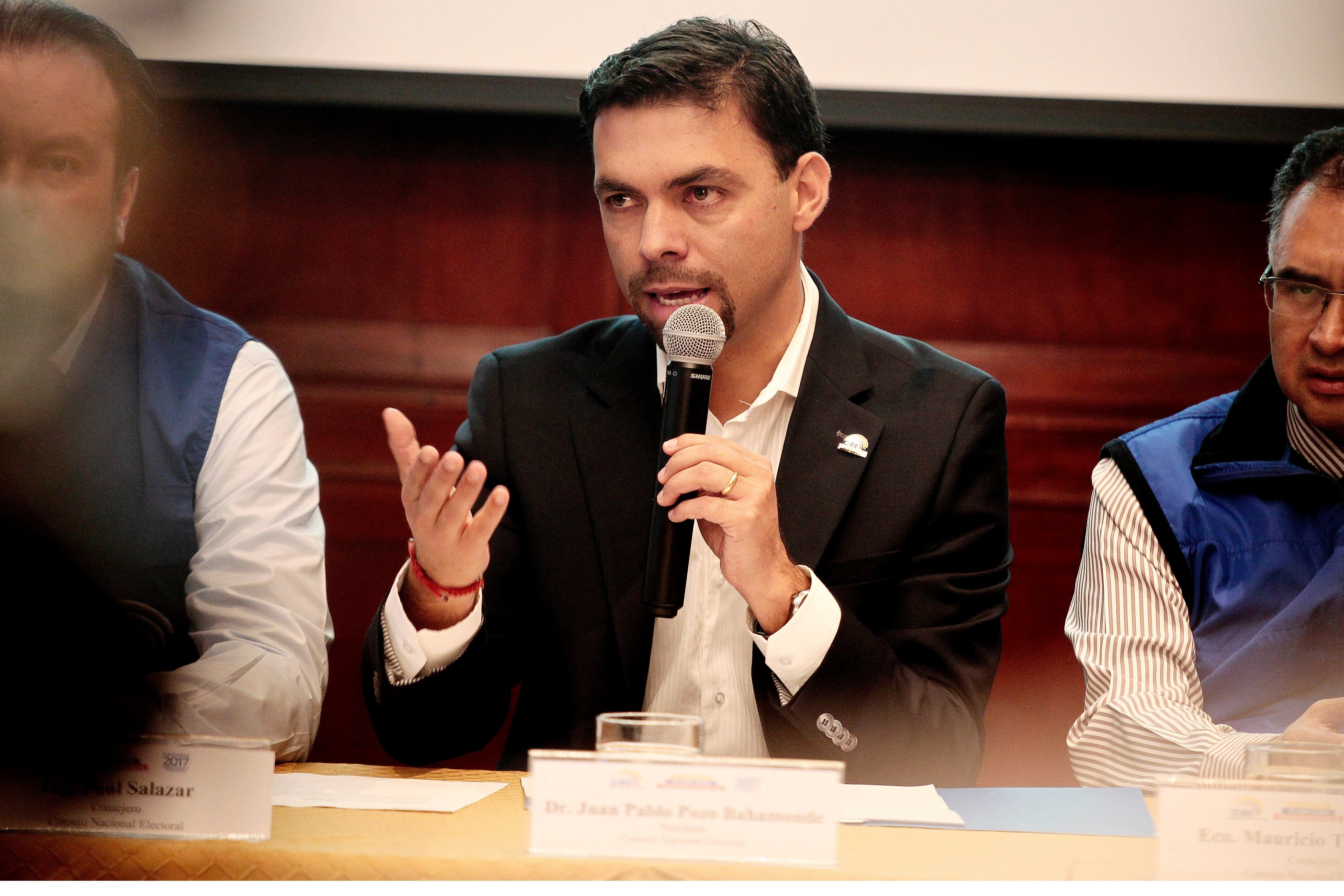 Juan Pablo Pozo ejerció como presidente del CNE entre 2015 y 2018. (EFE/José Jácome)