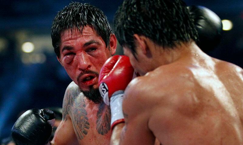 Margarito aguantó los 12 rounds pero perdió por decisión unánime y con el rostro desfigurado ante Manny Pacquiao (Foto: Reuters)